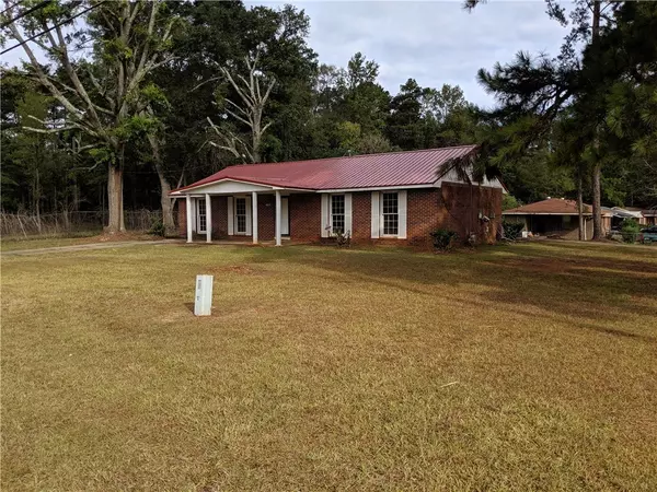 Lanett, AL 36863,1702 CHERRY DR