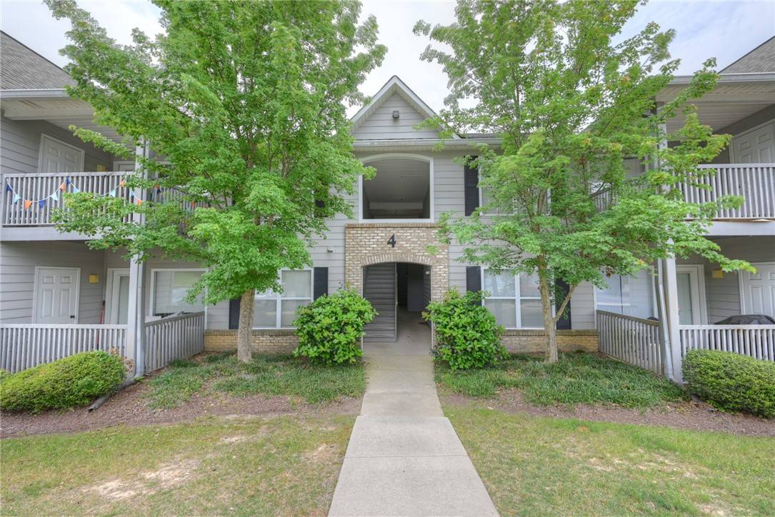 1385 S DONAHUE DR #4201, Auburn, AL 36832