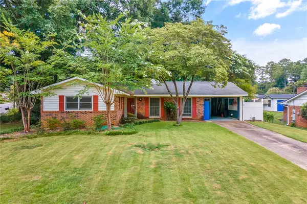 1007 STAGE RD, Auburn, AL 36830