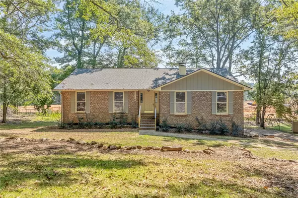 1800 NORTHGATE DR,  Opelika,  AL 36801