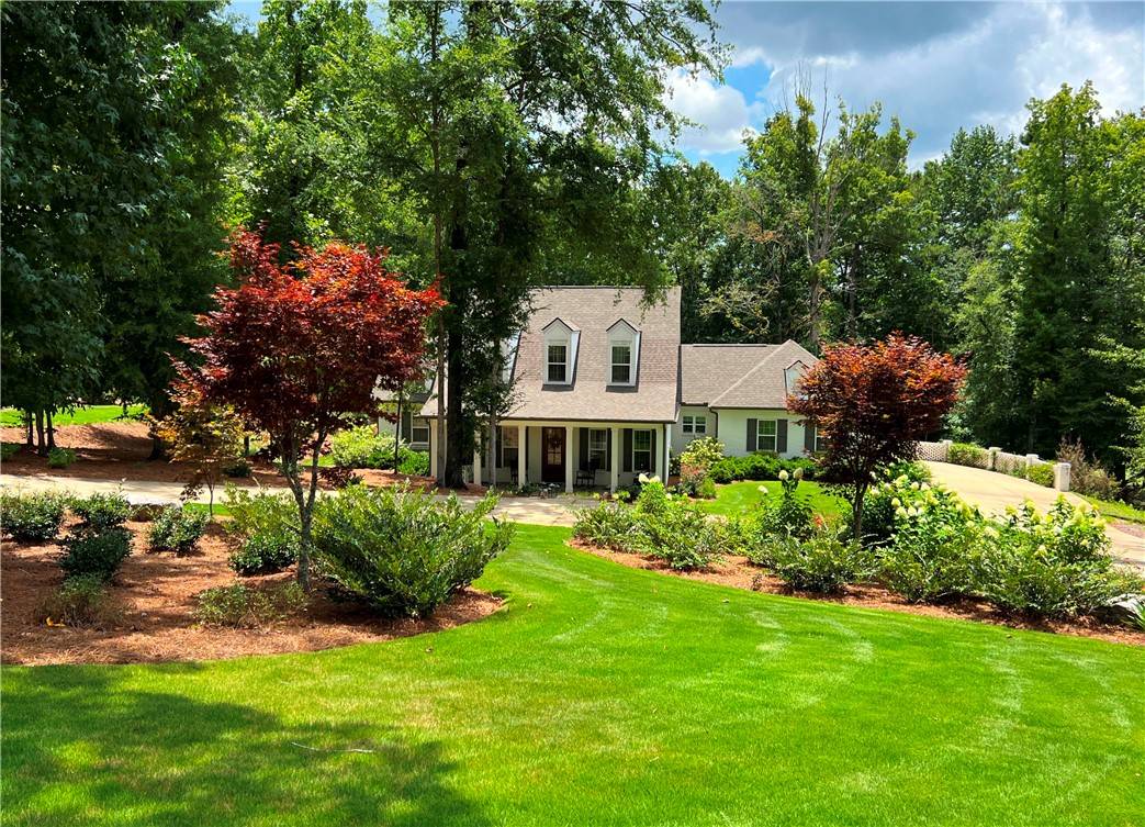 1301 FALLS CREST DR, Auburn, AL 36830