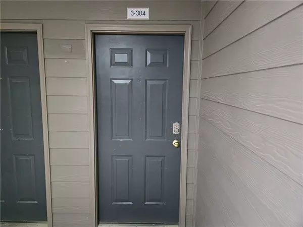 Auburn, AL 36832,1114 S COLLEGE ST #3304