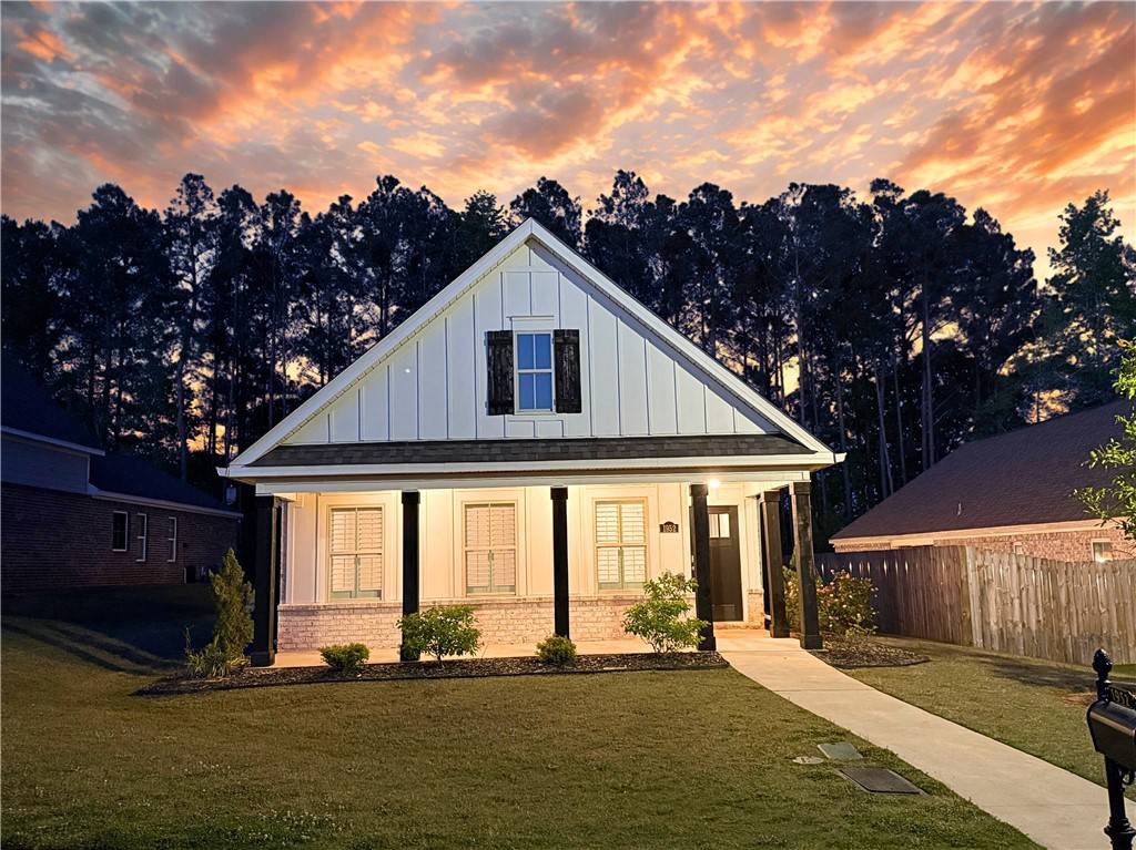 1952 ARMISTEAD LN, Auburn, AL 36830
