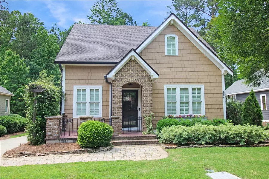 2904 LONE EAGLE LN, Opelika, AL 36801