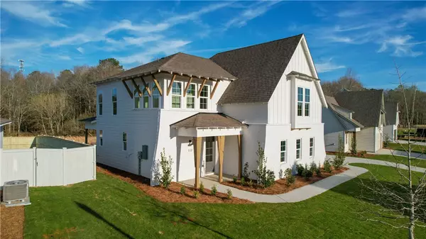 24 FIREFLY LN, Opelika, AL 36801