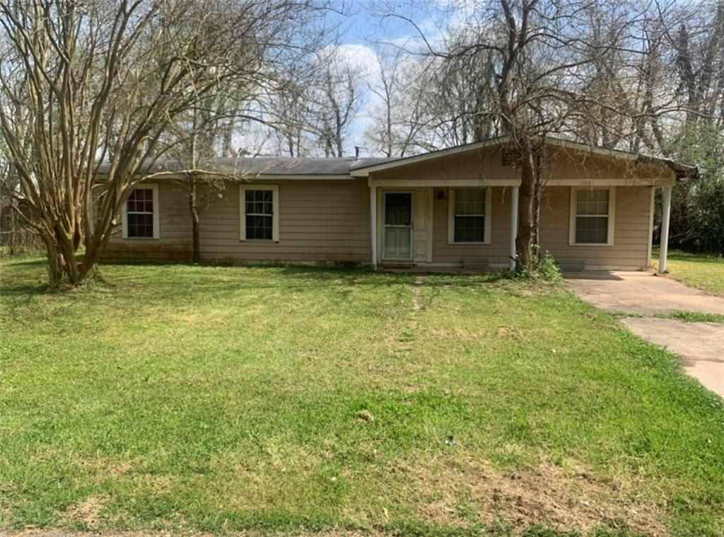 1503 Tuma DR, Alexandria, LA 71303