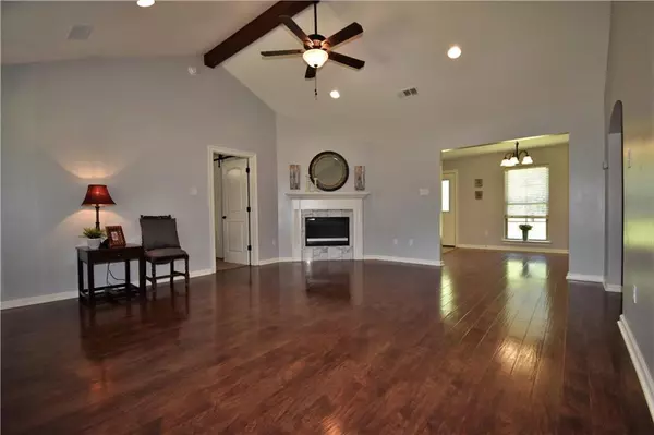 Pollock, LA 71467,1082 East Meade RD