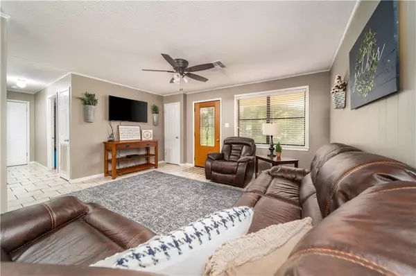 Glenmora, LA 71433,501 14Th ST
