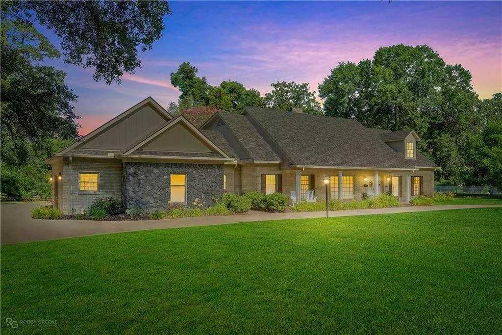 Natchitoches, LA 71457,913 Williams AVE