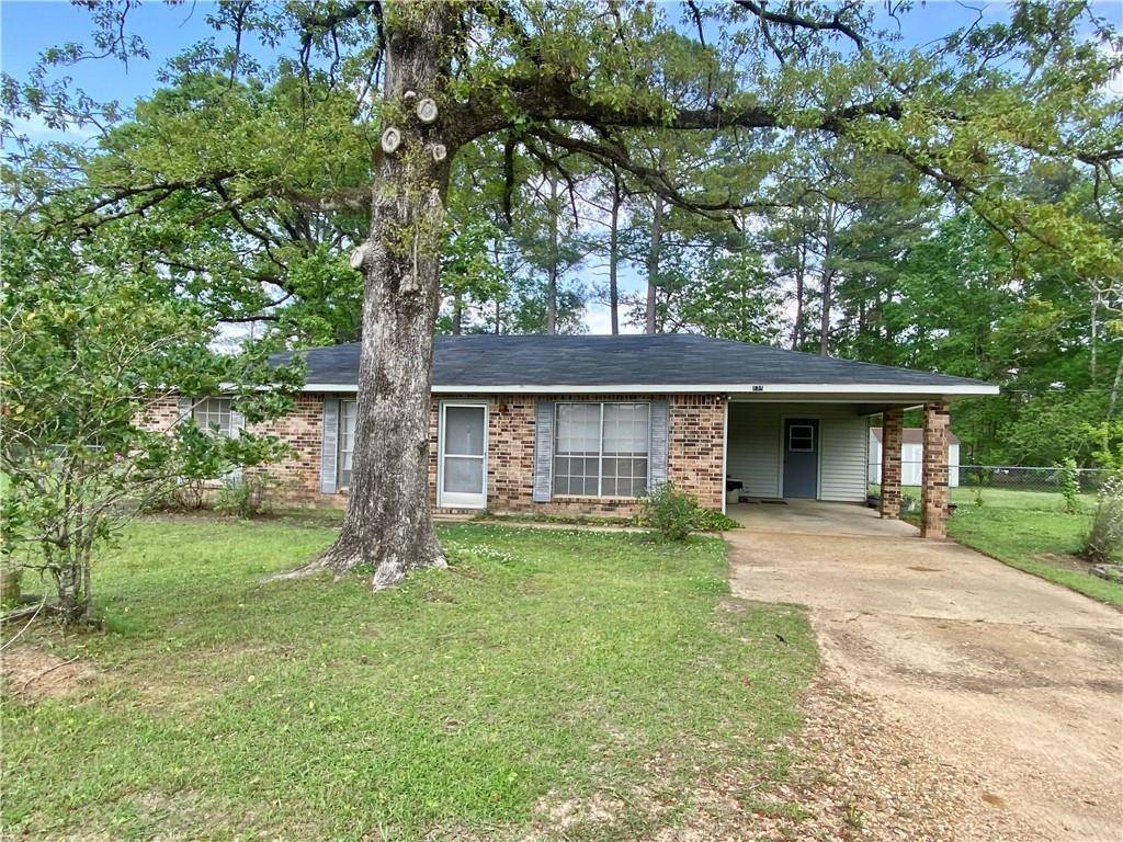 Pollock, LA 71467,134 Hiram Barron RD