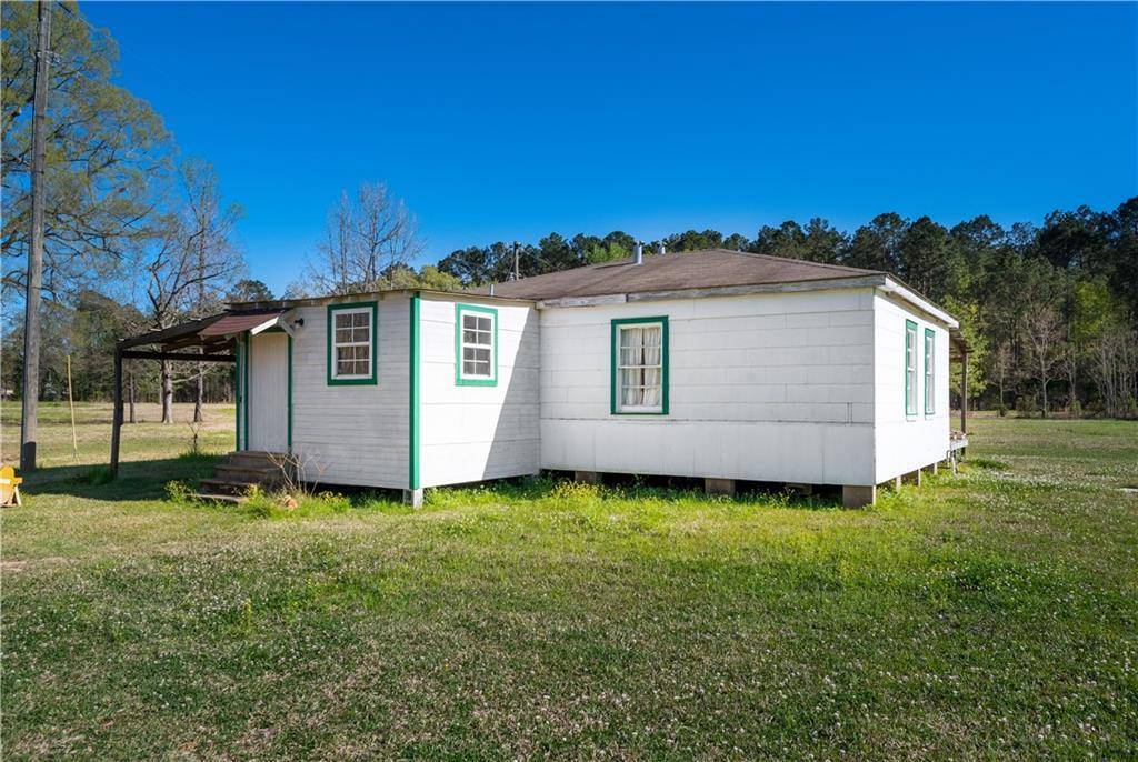 Pollock, LA 71467,151 W.R. Stevens RD