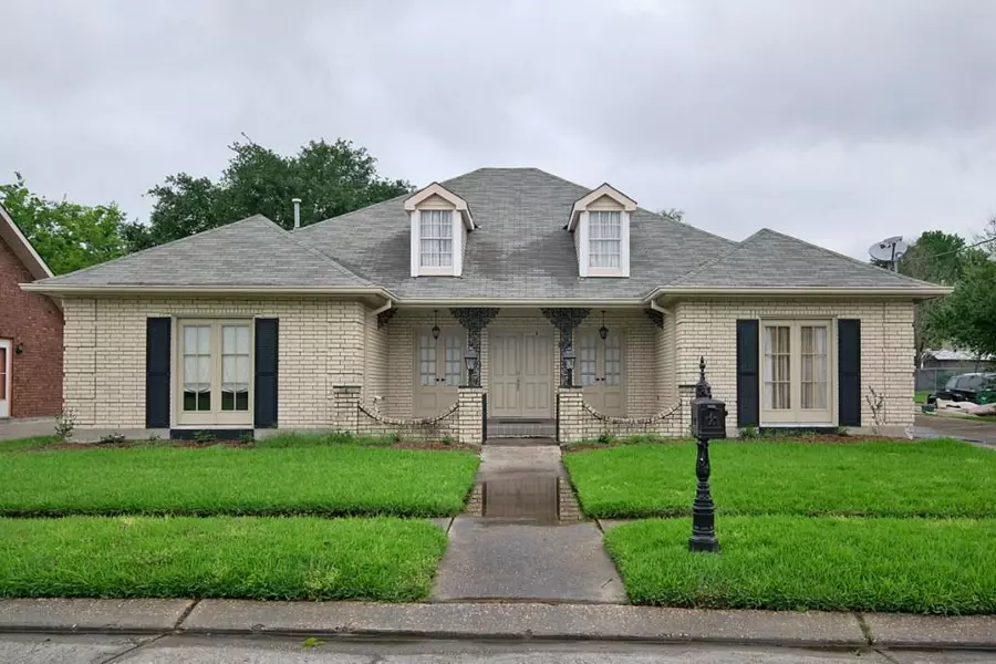 3721 SCOFIELD ST, Metairie, LA 70002