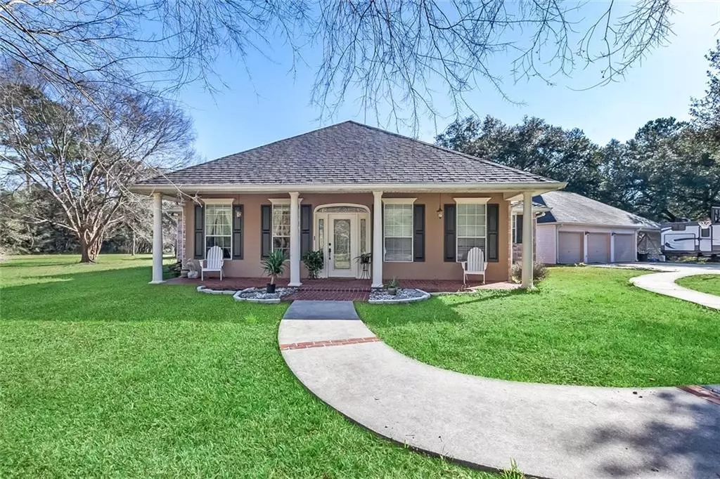 Ponchatoula, LA 70454,41454 BYERS RD