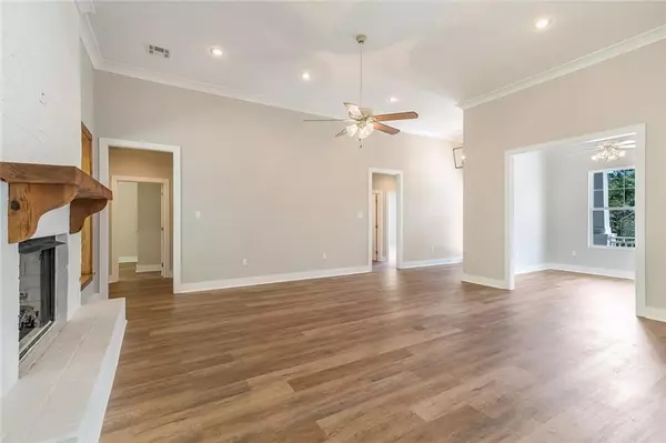 Madisonville, LA 70447,708 SHADY LN