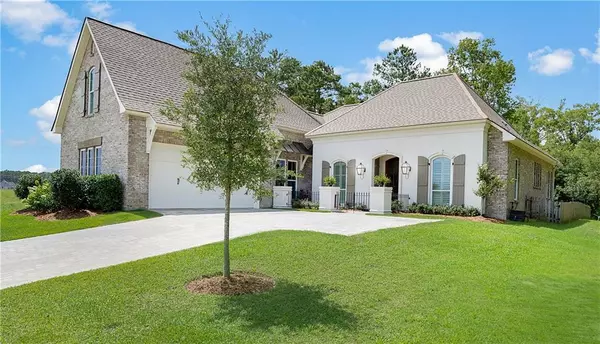 504 N CORNICHE DU LAC DR, Covington, LA 70433