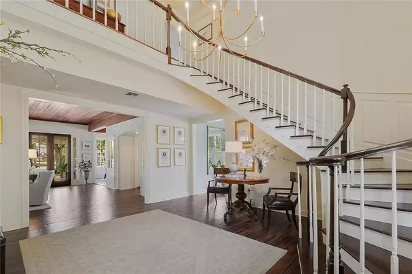 Baton Rouge, LA 70816,4026 E LAKE SHERWOOD AVE