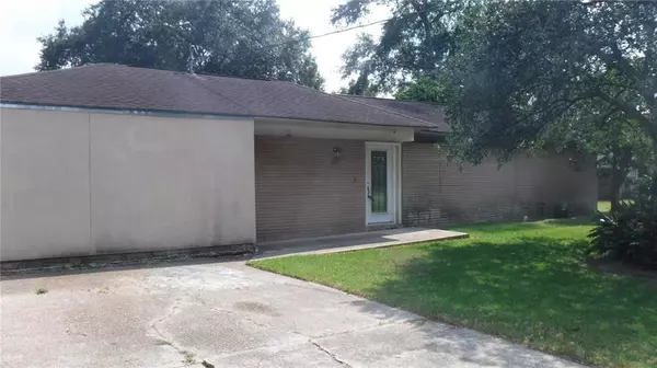 317 MIMOSA AVE, Luling, LA 70070