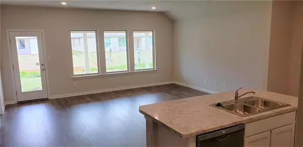 Albany, LA 70711,28420 LONGFELLOW LN