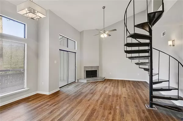 Mandeville, LA 70471,665 N BEAU CHENE DR #5