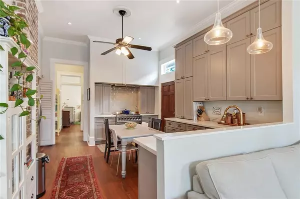 New Orleans, LA 70119,941 N WHITE ST