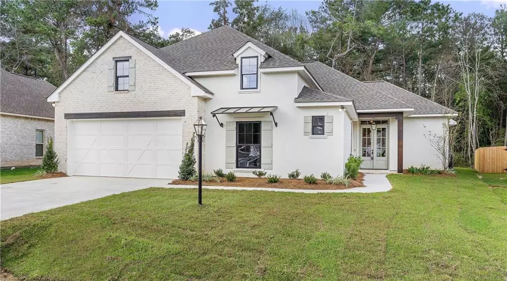 Mandeville, LA 70471,67497 ANTIOCH DR
