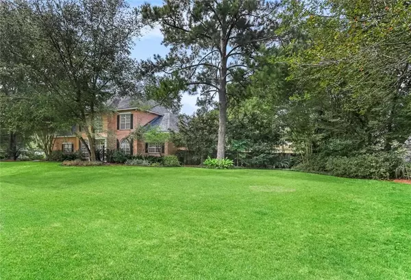 Mandeville, LA 70471,90 PECAN PASS