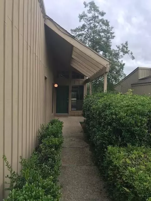 Mandeville, LA 70471,76 N COURT VILLA DR #76