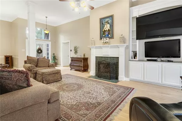 Abita Springs, LA 70420,628 APACHE DR