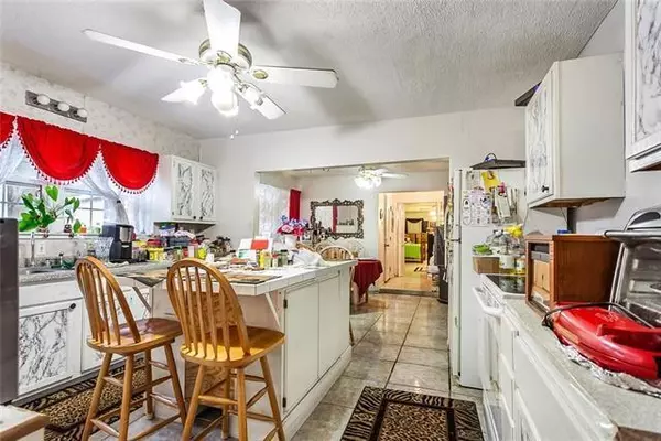 Covington, LA 70433,71211 BAY DR