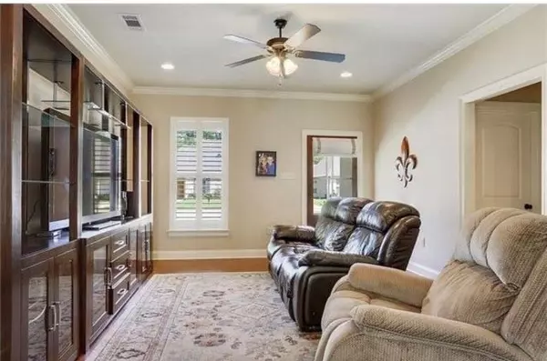 Mandeville, LA 70471,2220 TENTH ST