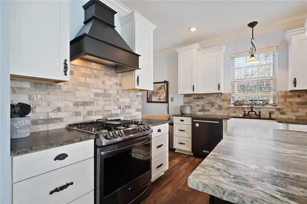 Mandeville, LA 70471,1208 CHINCHUBA CREEK BLVD #1208