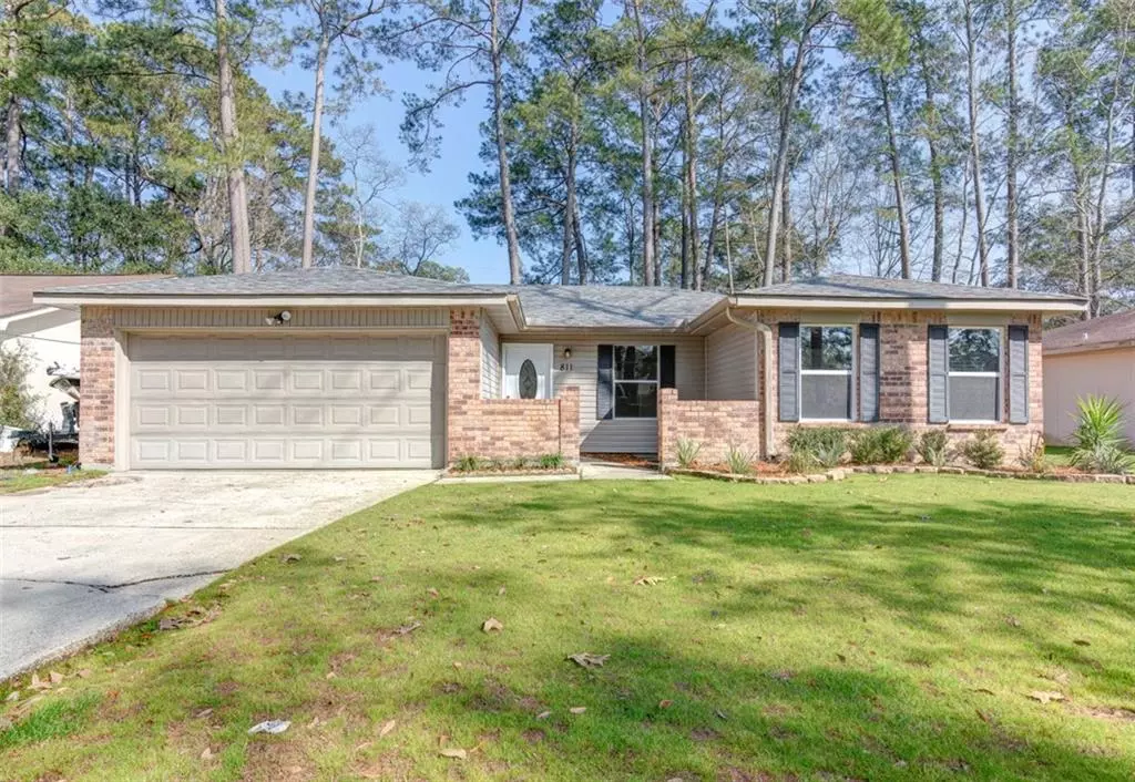 Mandeville, LA 70471,811 FOREST LOOP