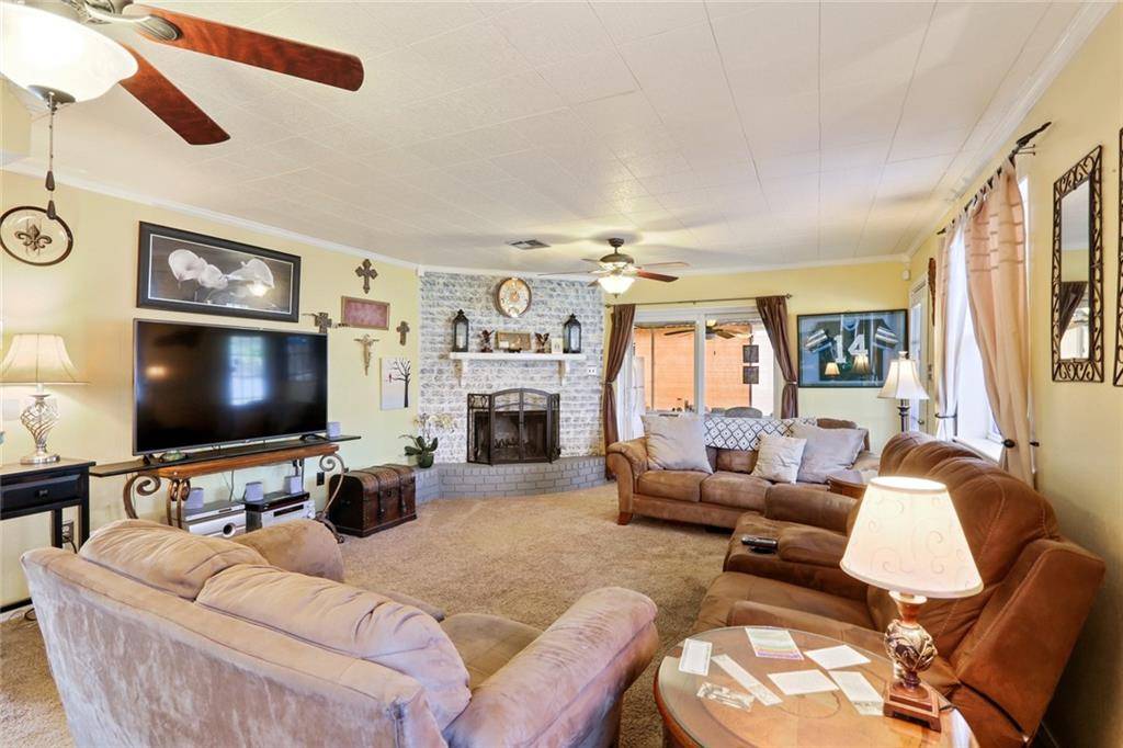 Luling, LA 70070,203 LAKEWOOD DR