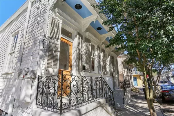 New Orleans, LA 70117,2333 35 CHARTRES ST