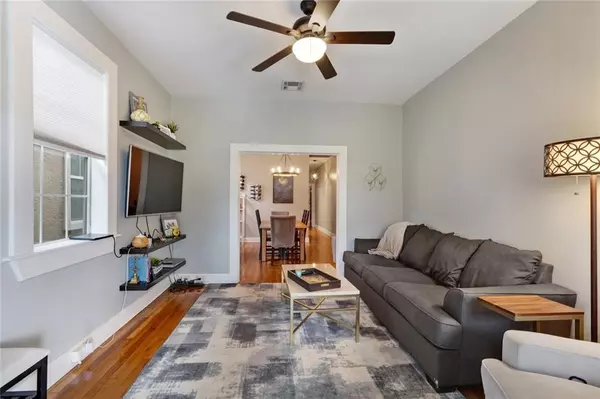 New Orleans, LA 70115,2621 23 ROBERT ST