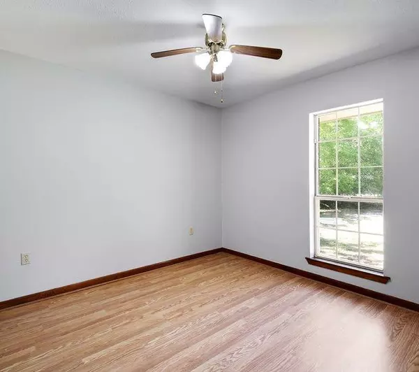 Mandeville, LA 70471,23076 DELERY ST