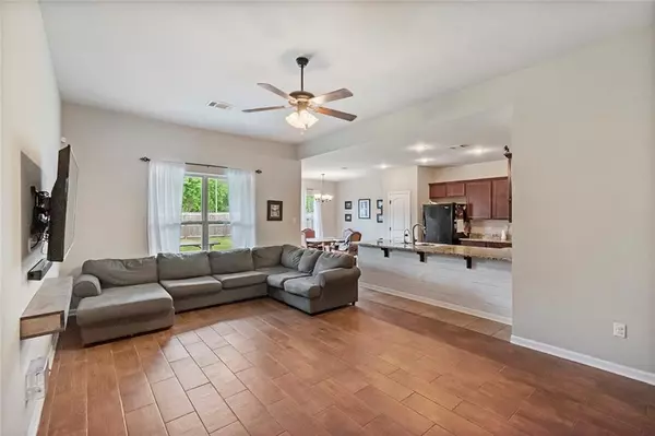 Marrero, LA 70072,4472 PARK SHORE DR