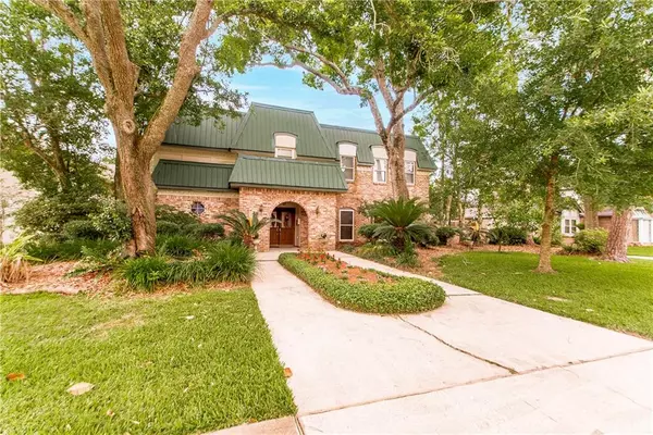 New Orleans, LA 70131,3624 RED OAK CT