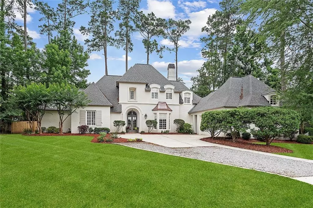 Mandeville, LA 70471,50 TUPELO TRCE