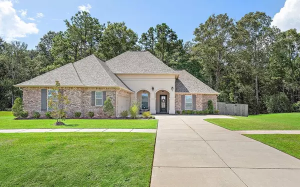 652 PINE GROVE LOOP, Madisonville, LA 70447