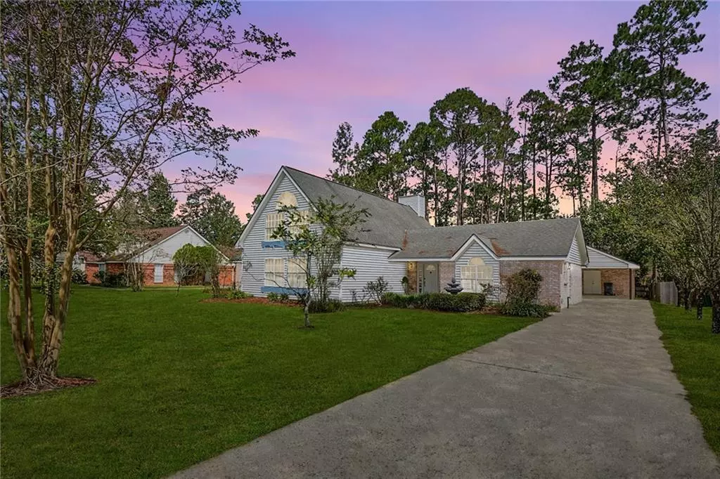 Abita Springs, LA 70420,33 CHEROKEE DR