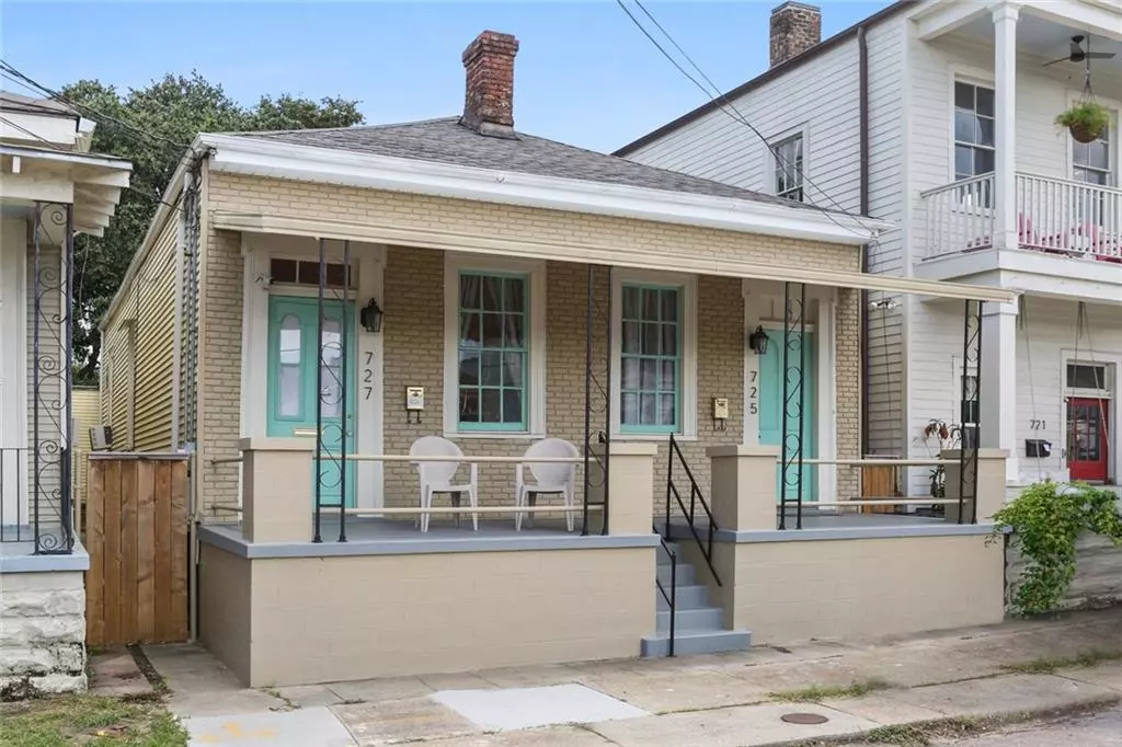 New Orleans, LA 70115,725 27 EIGHTH ST