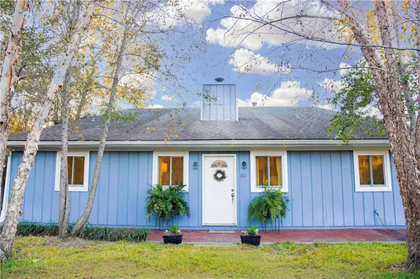 201 NORMANDY DR, Folsom, LA 70437