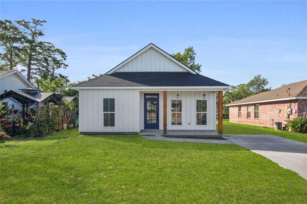 2805 BARATARIA BLVD, Marrero, LA 70072