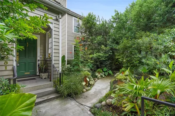 New Orleans, LA 70124,251 BELLAIRE DR