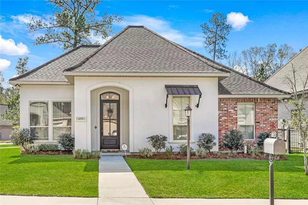 Covington, LA 70435,659 BATELEUR WAY