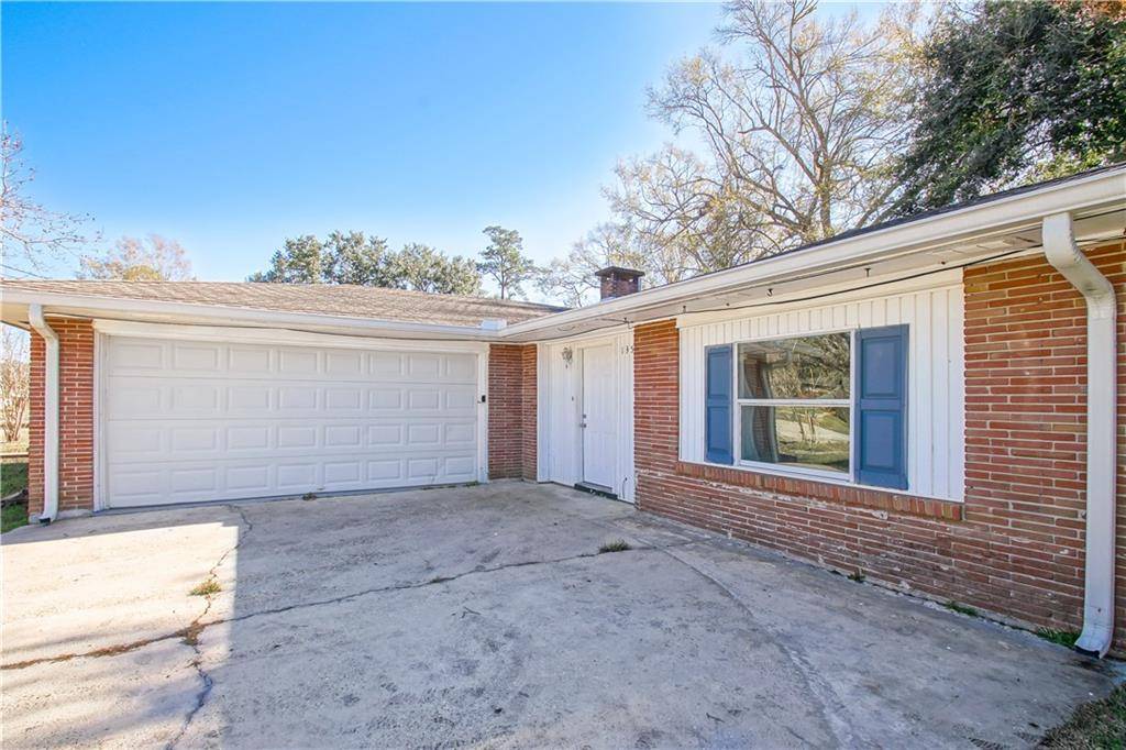 135 PALM SPRINGS DR, Slidell, LA 70458