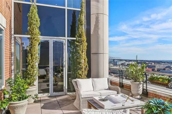 625 ST CHARLES AVE #PHD, New Orleans, LA 70130