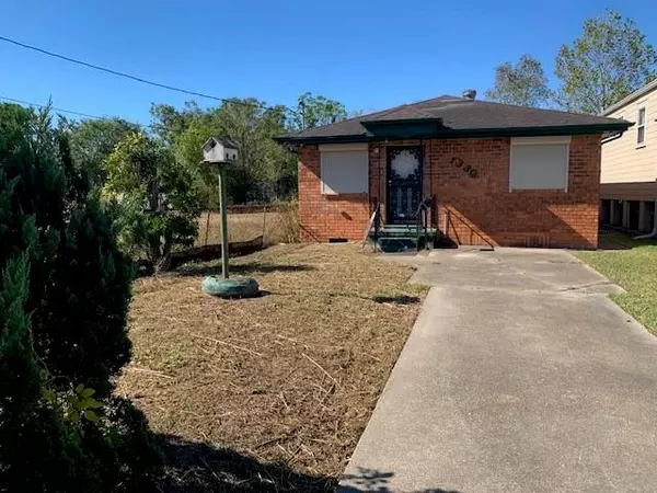 New Orleans, LA 70117,1330 FLOOD ST