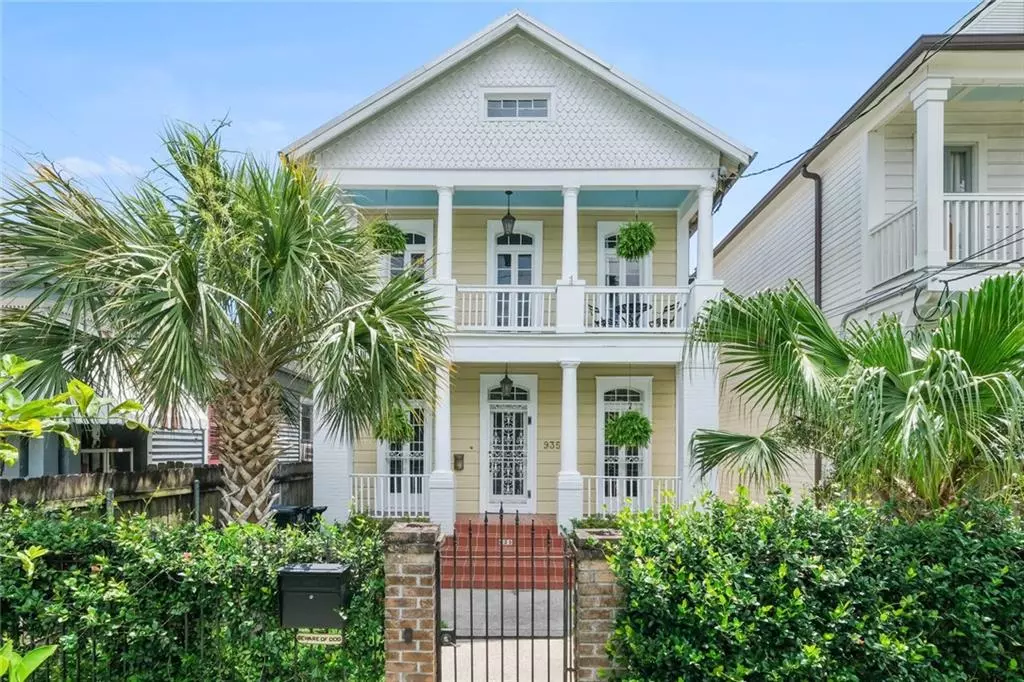 New Orleans, LA 70115,935 VALENCE ST